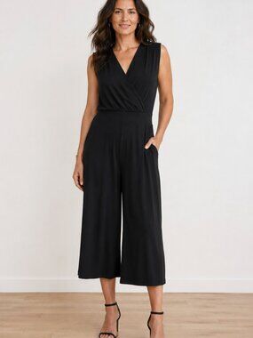 G by Giuliana Women's Cropped Jumpsuit Size SP Black V-Neck Wide Leg w/ Pockets
